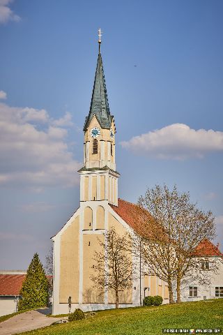 Gemeinde Massing Landkreis Rottal-Inn Anzenberg Wallfahrtskirche Mariä Heimsuchung (Dirschl Johann) Deutschland PAN